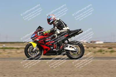 media/Oct-06-2025-2WTD (Mon) [[90522c3a0b]]/B Group/1220pm (Wheelie Bump)/